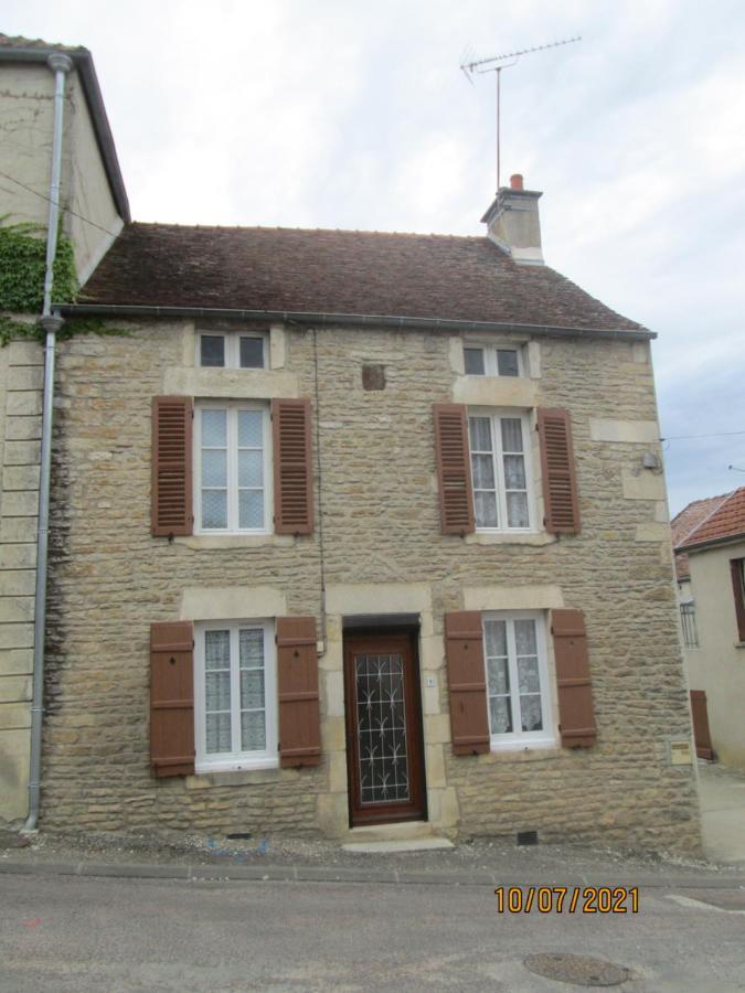 Gite A Saint-Remy Exterior photo